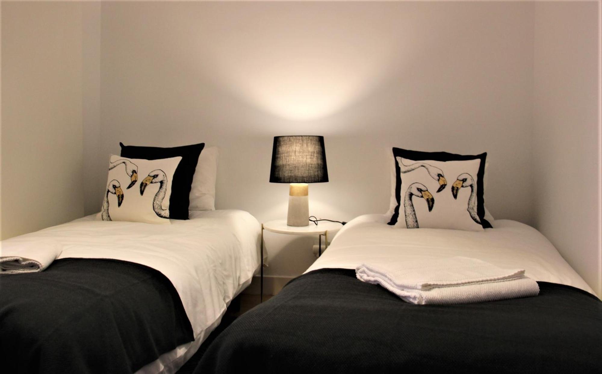 C3 Bairro Alto Cozy Romantic Loft In 18Th Century Building Lisbona Esterno foto